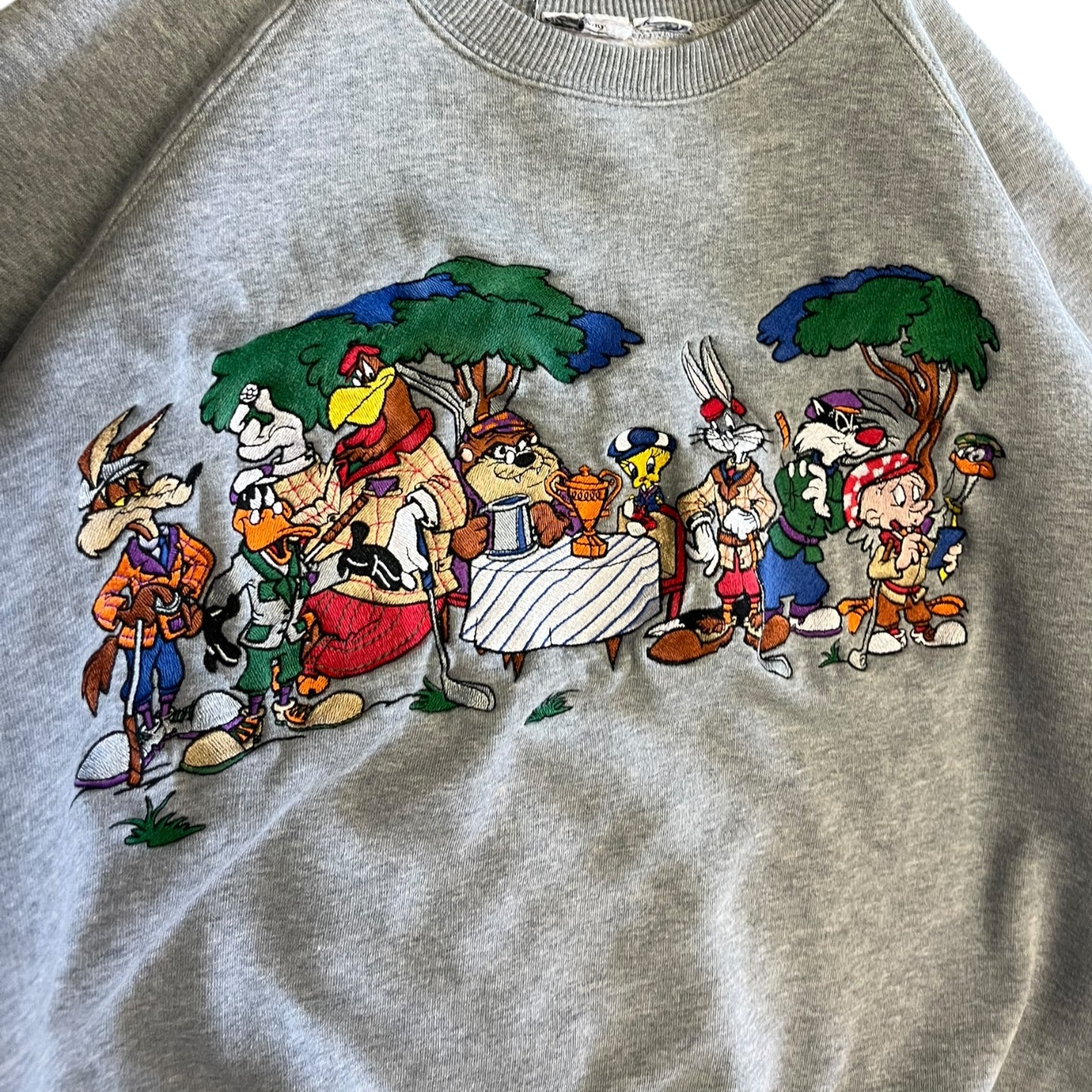 Vintage Looney Tunes Embroidered Crewneck