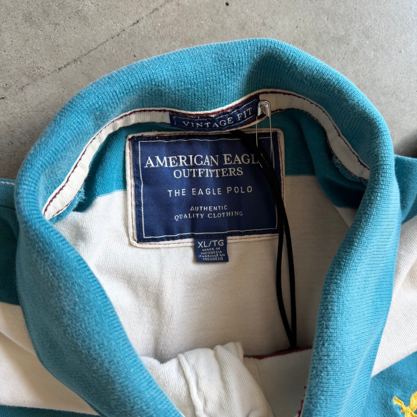 Y2K American Eagle Vintage Fit Teal & White Stripped Polo