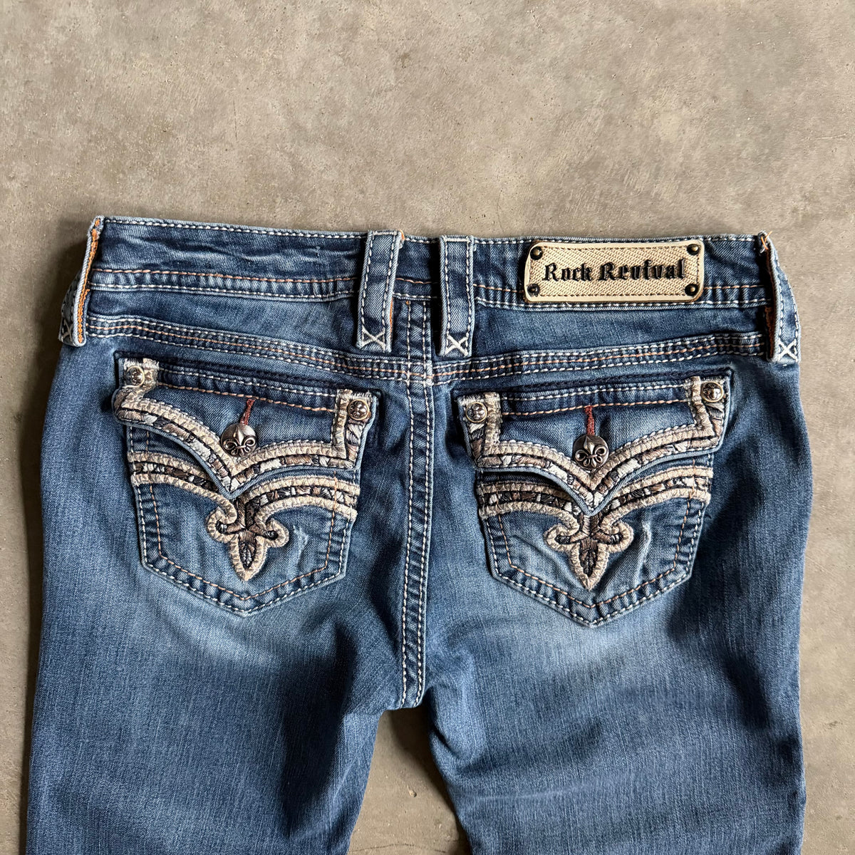 Women’s Y2K Rock Revival Kaylee Boot Cut Flair Jeans