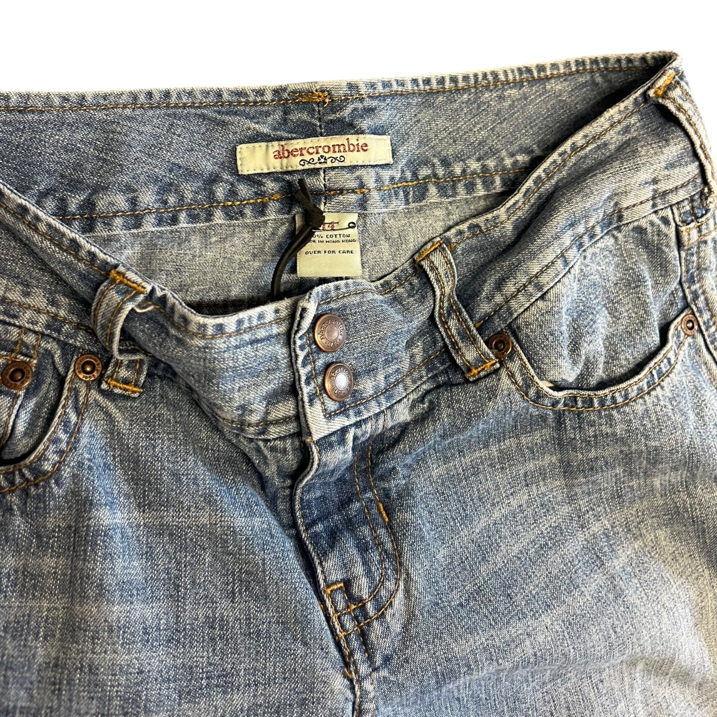 Women’s Y2K Abercrombie Low Rise Flair Light Wash Jeans