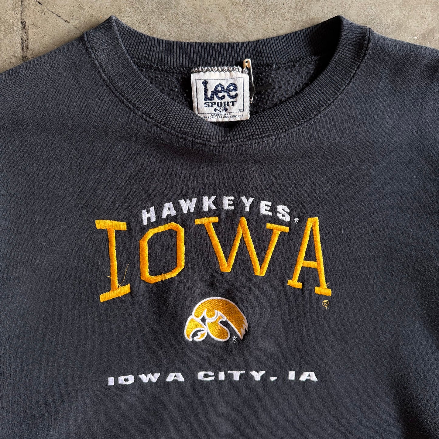 Vintage Lee Iowa Hawkeyes Spell-Out & Logo Spell-Out Sweatshirt