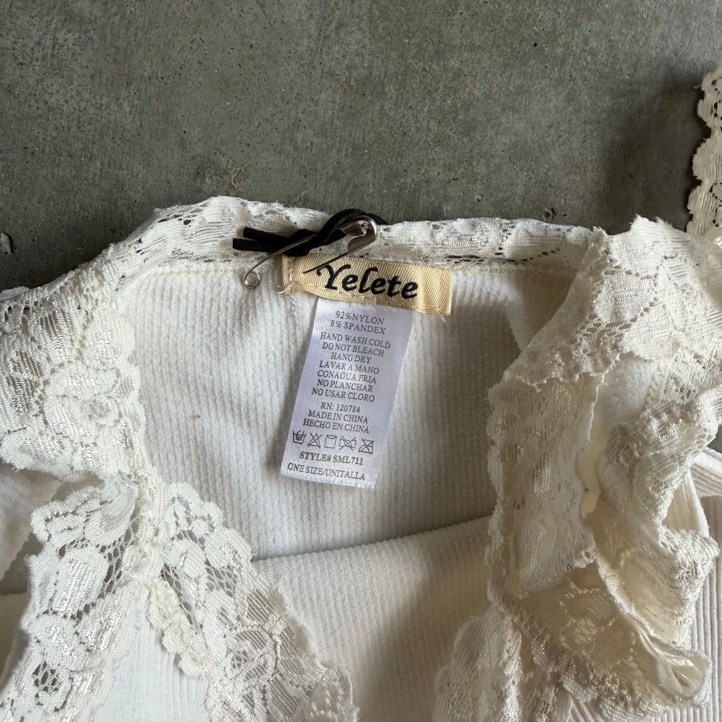Vintage White Lace Ribbed Tank