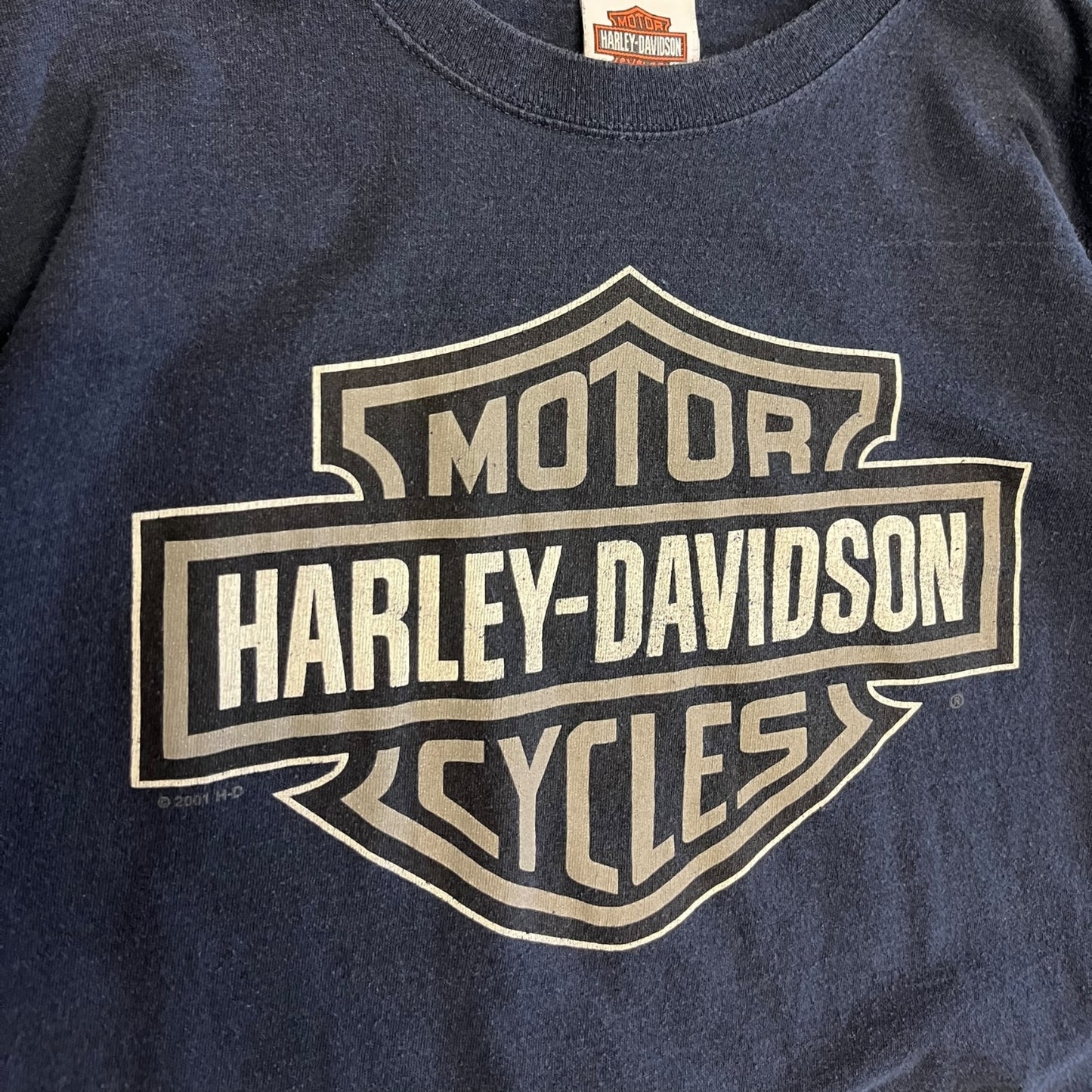 Y2K Harley Davidson Navy Shield Logo Tee