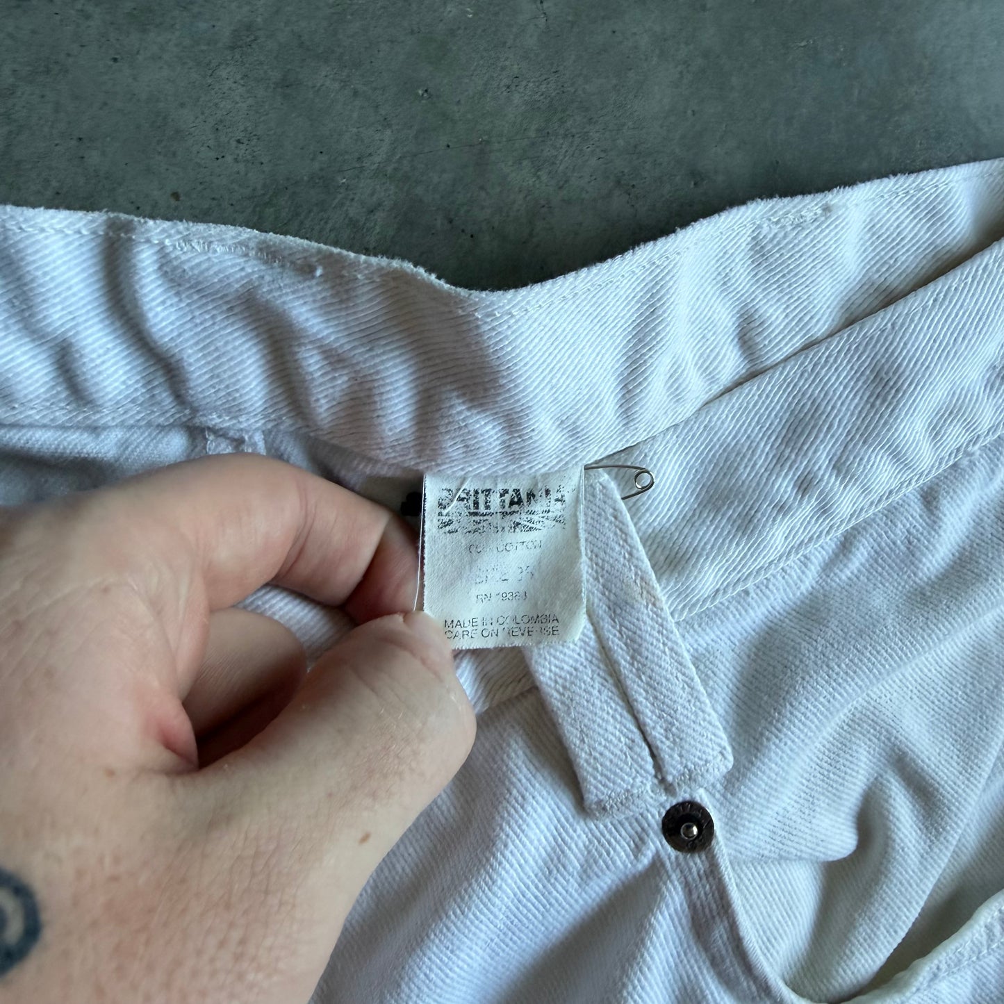 Y2K Britania White Painter Jorts