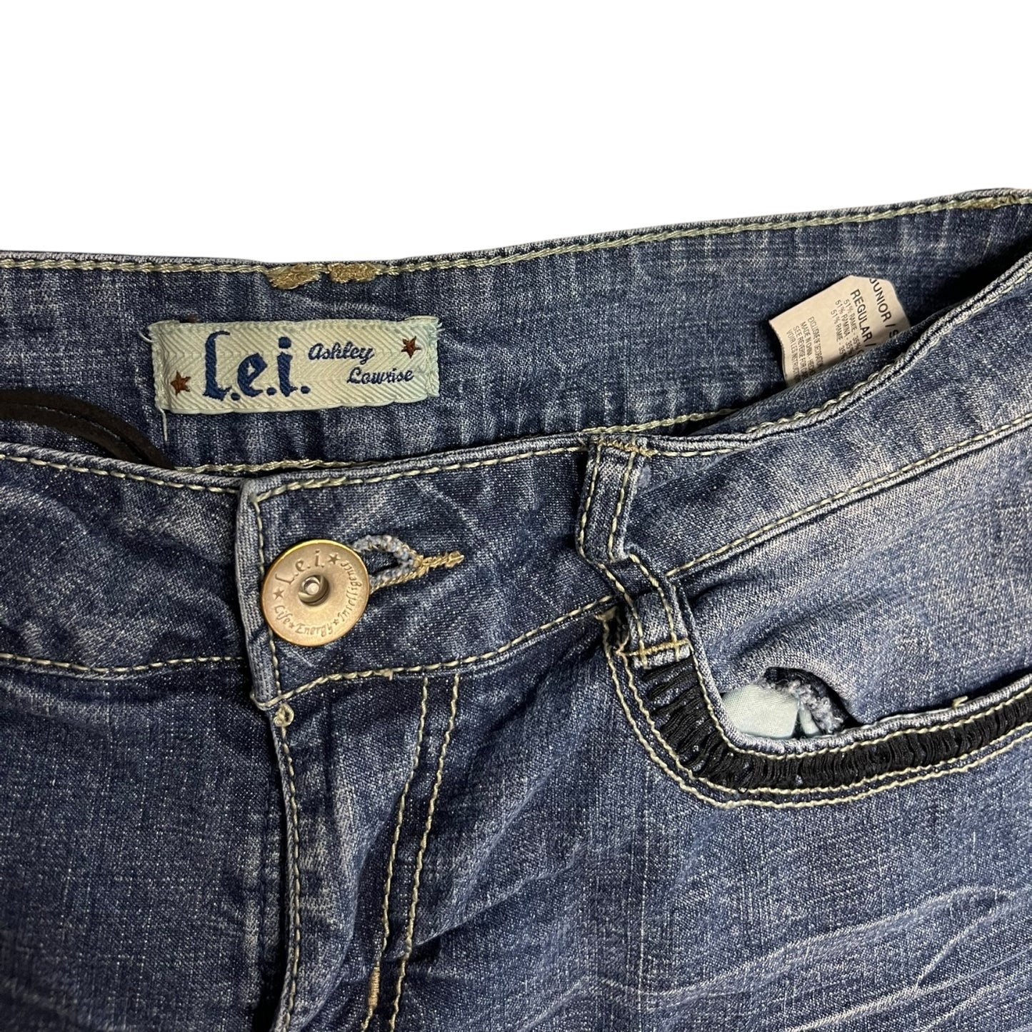 Y2K Womens LEI Ashley Lowrise Mini Denim Shorts