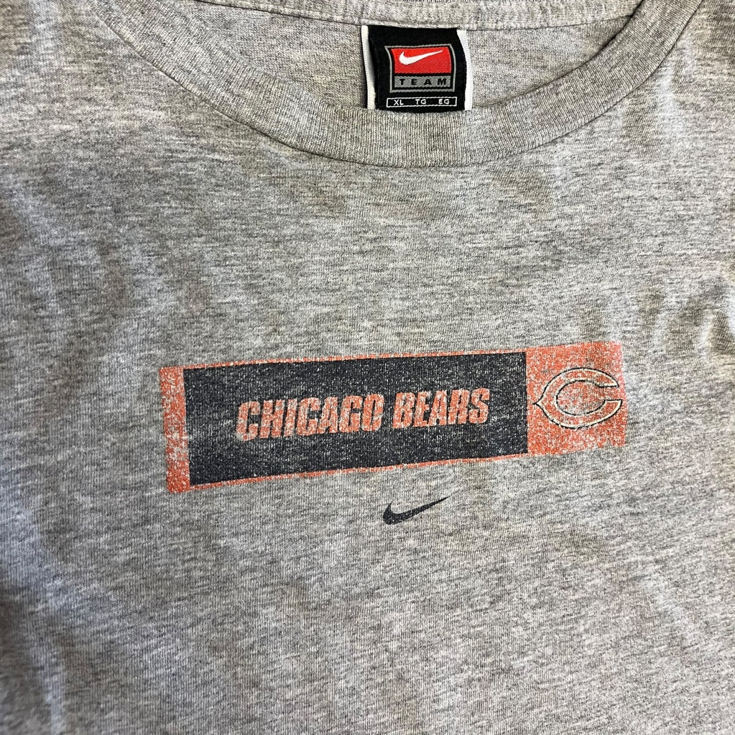 Y2K Nike Chicago Bears Mini Swoosh Grey Tee