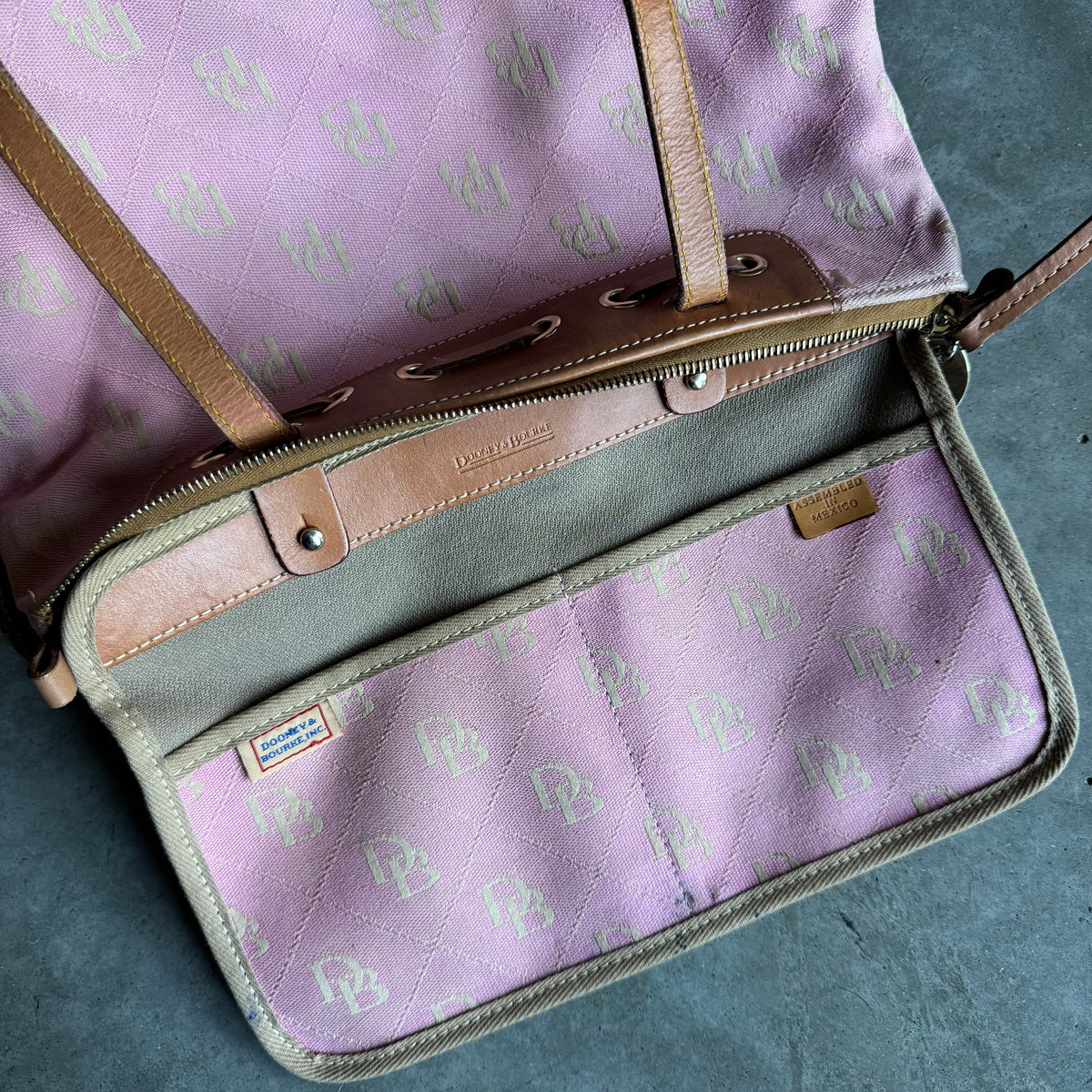 Y2K Dooney & Bourke Pink Monogram Shoulder Bag