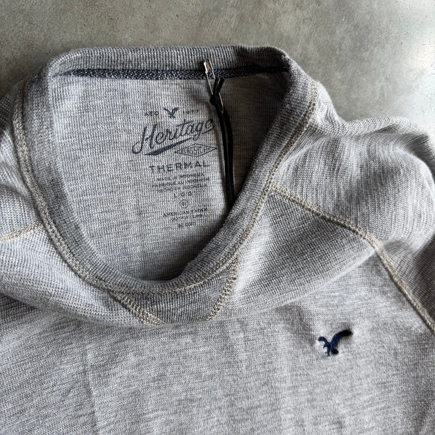 Y2K American Eagle Heritage Gray Thermal Longsleeve