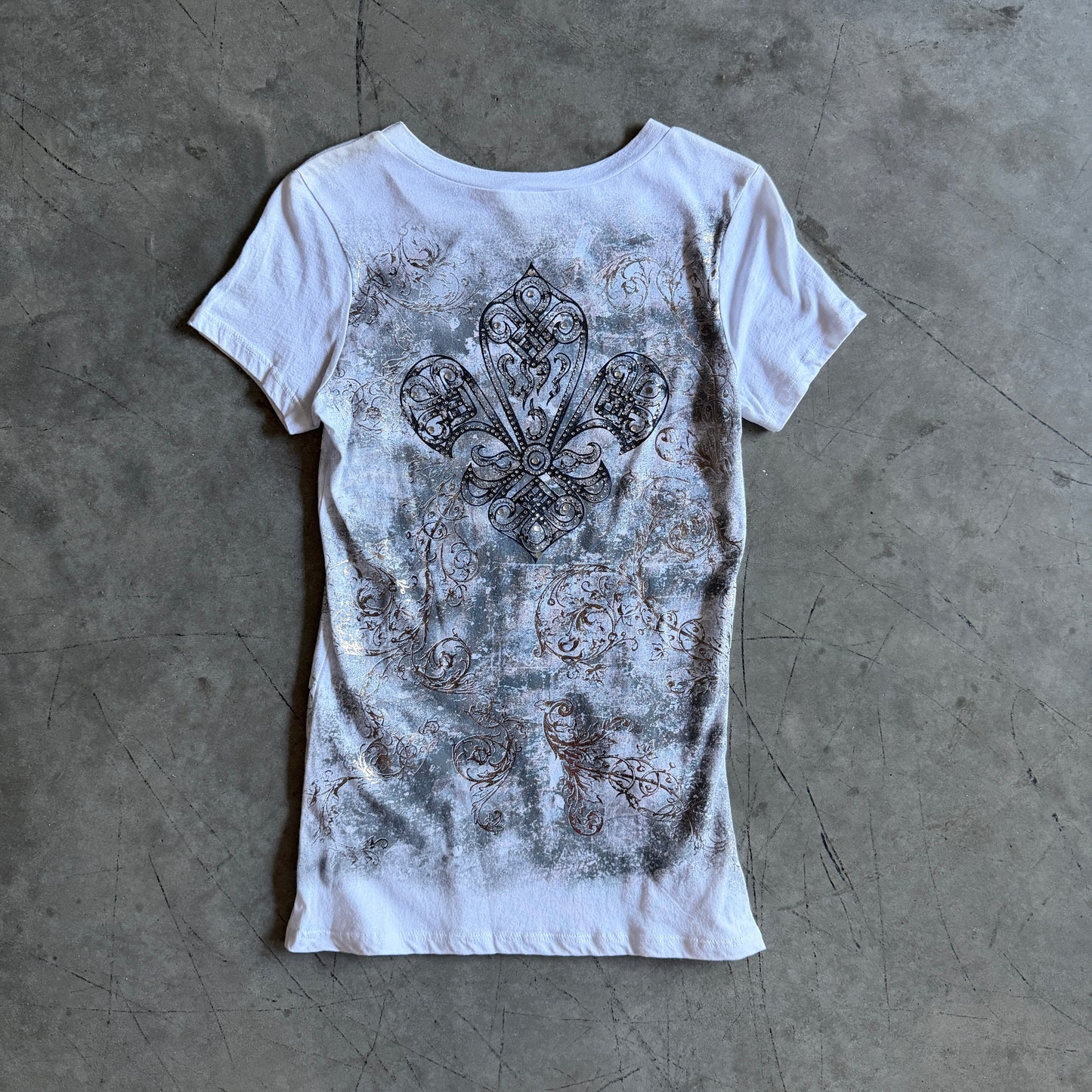 Y2K Vocal White/Silver Grunge Fleur Tee