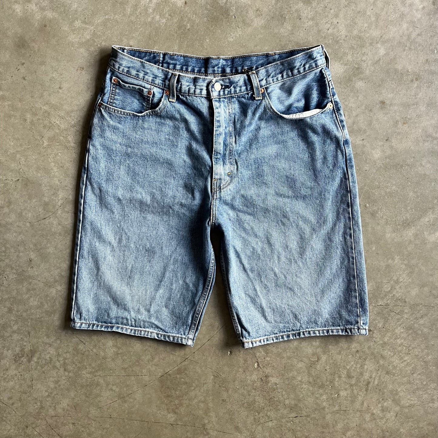 Vintage Levi’s 569 Blue Washed Jorts