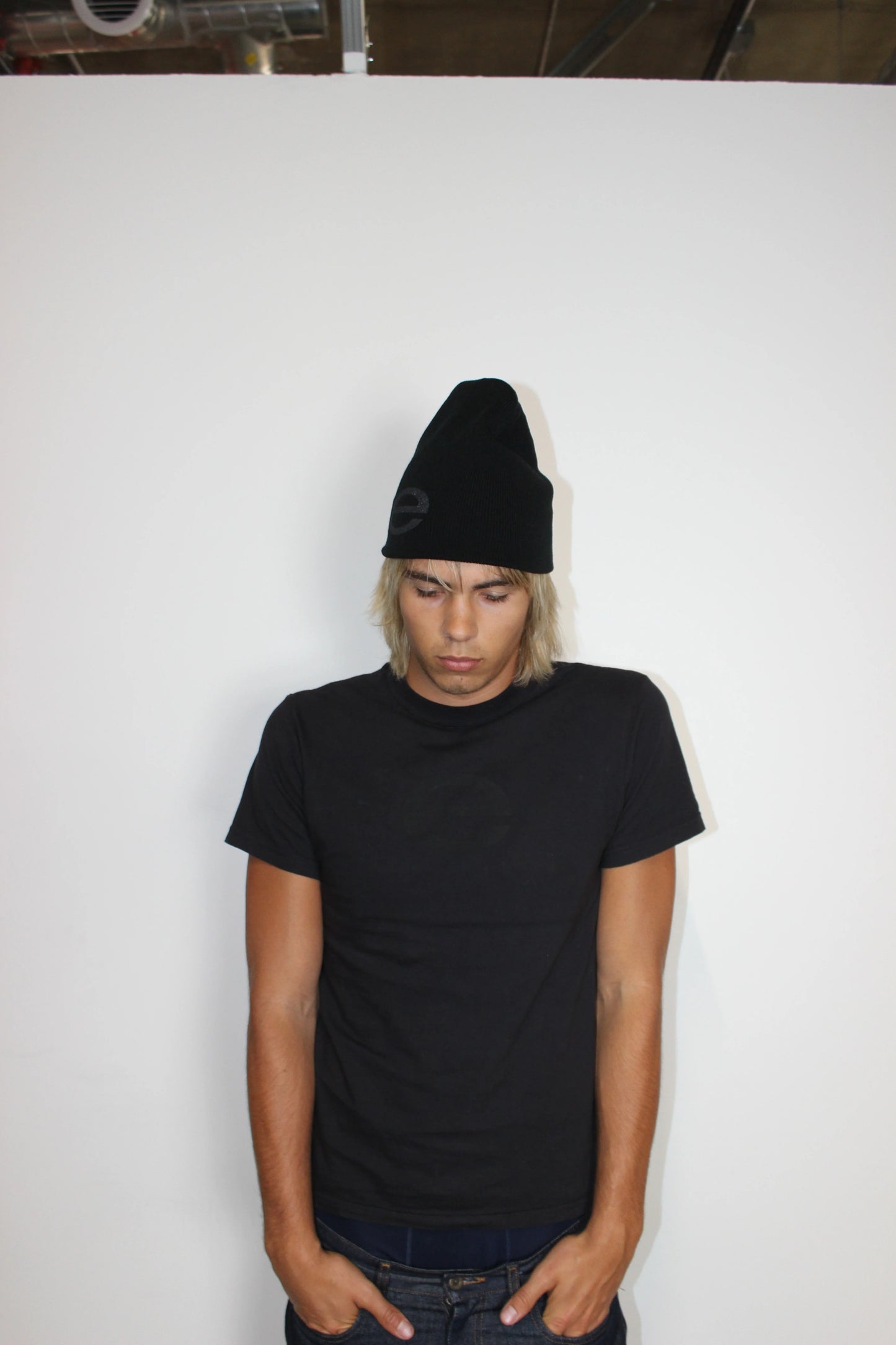 eforenything - ENYTHING Tee (Black)