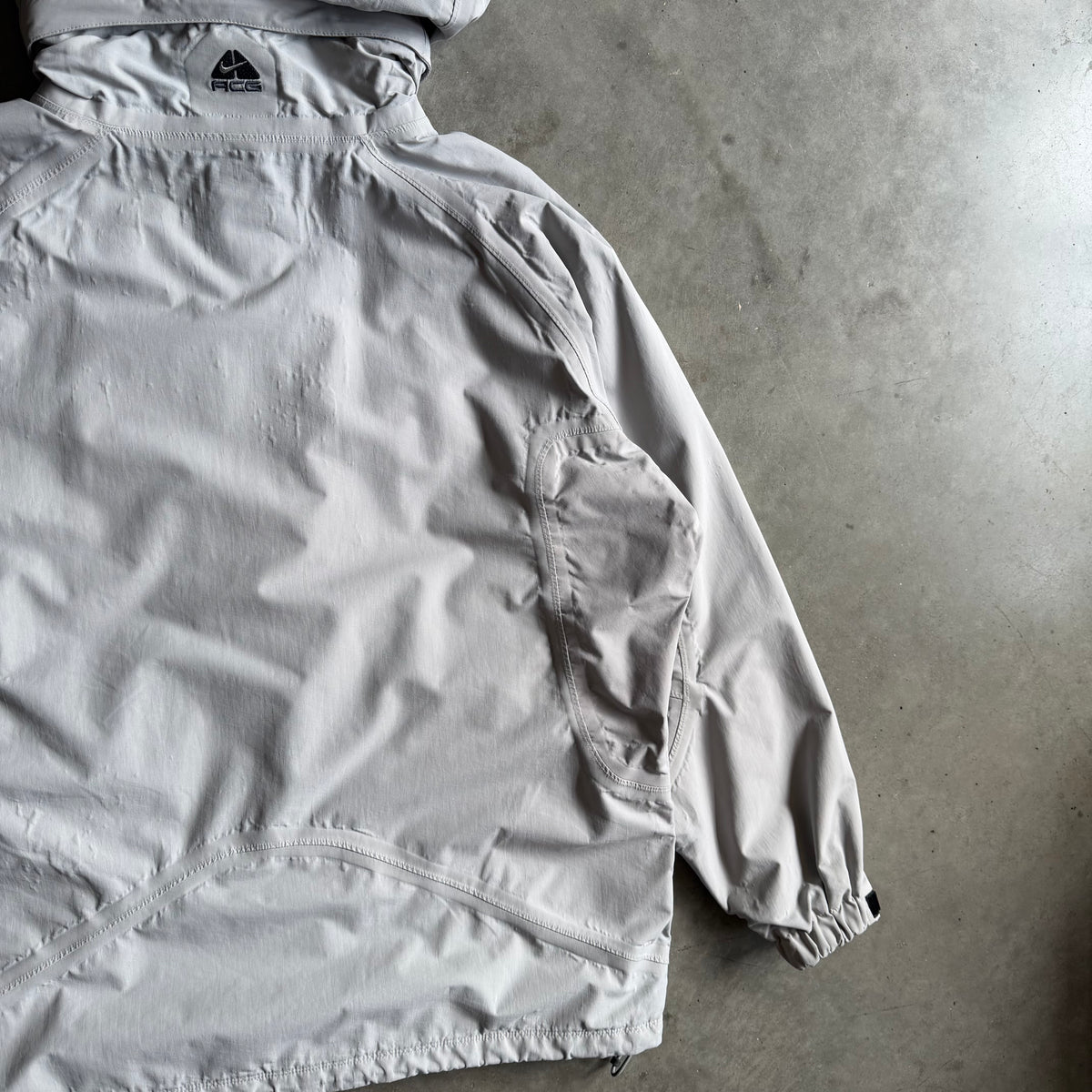 Y2K Nike ACG 3 Layer Grey Snowboarding Jacket