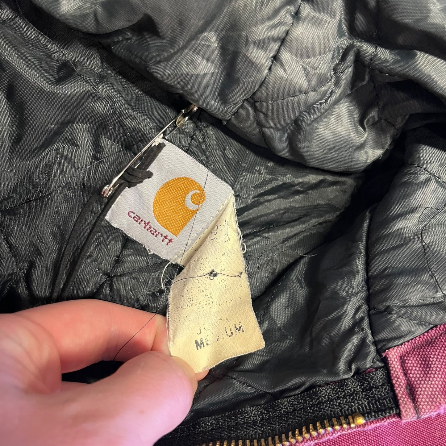 Carhartt ‘JQ281’ Raspberry Quilt Lined Active Jacket