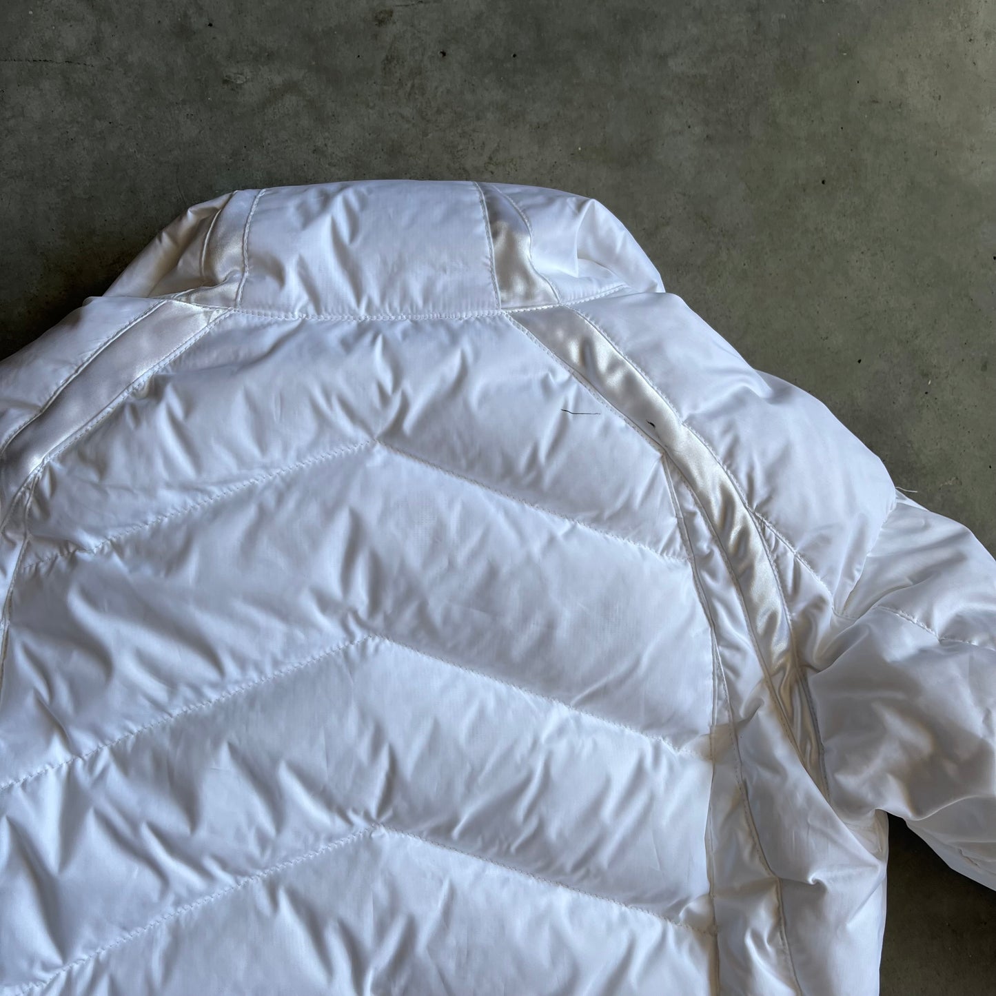 Y2K Women’s White Nike Puffer Jacket