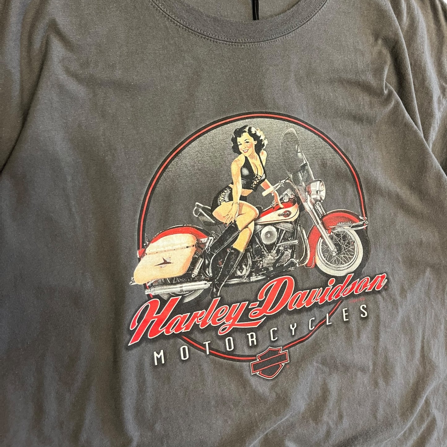 Y2K Harley Davidson Red Motorcycle Women Tee