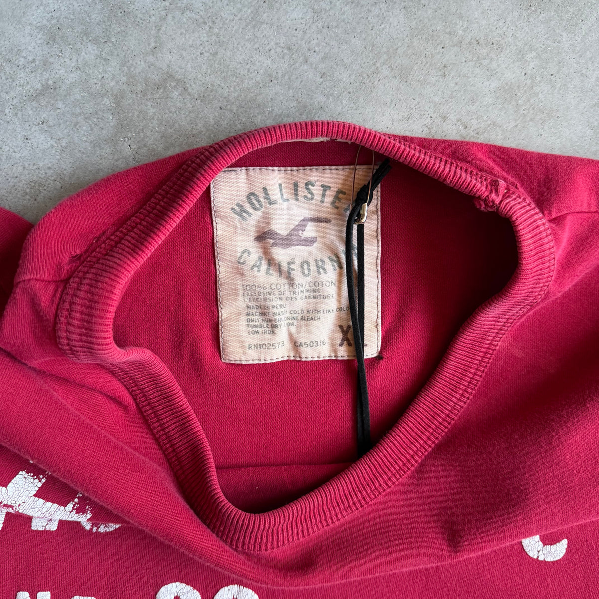 Y2K Hollister Malibu Maroon Spell-Out Tee