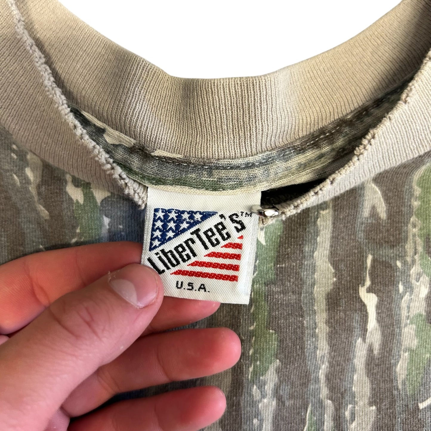 Vintage Liber Tees Camo Blank Tee