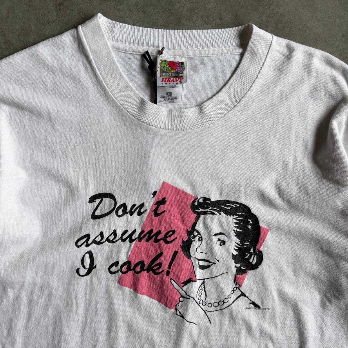 Vintage ‘Don’t Assume I Cook’ Parody T Shirt