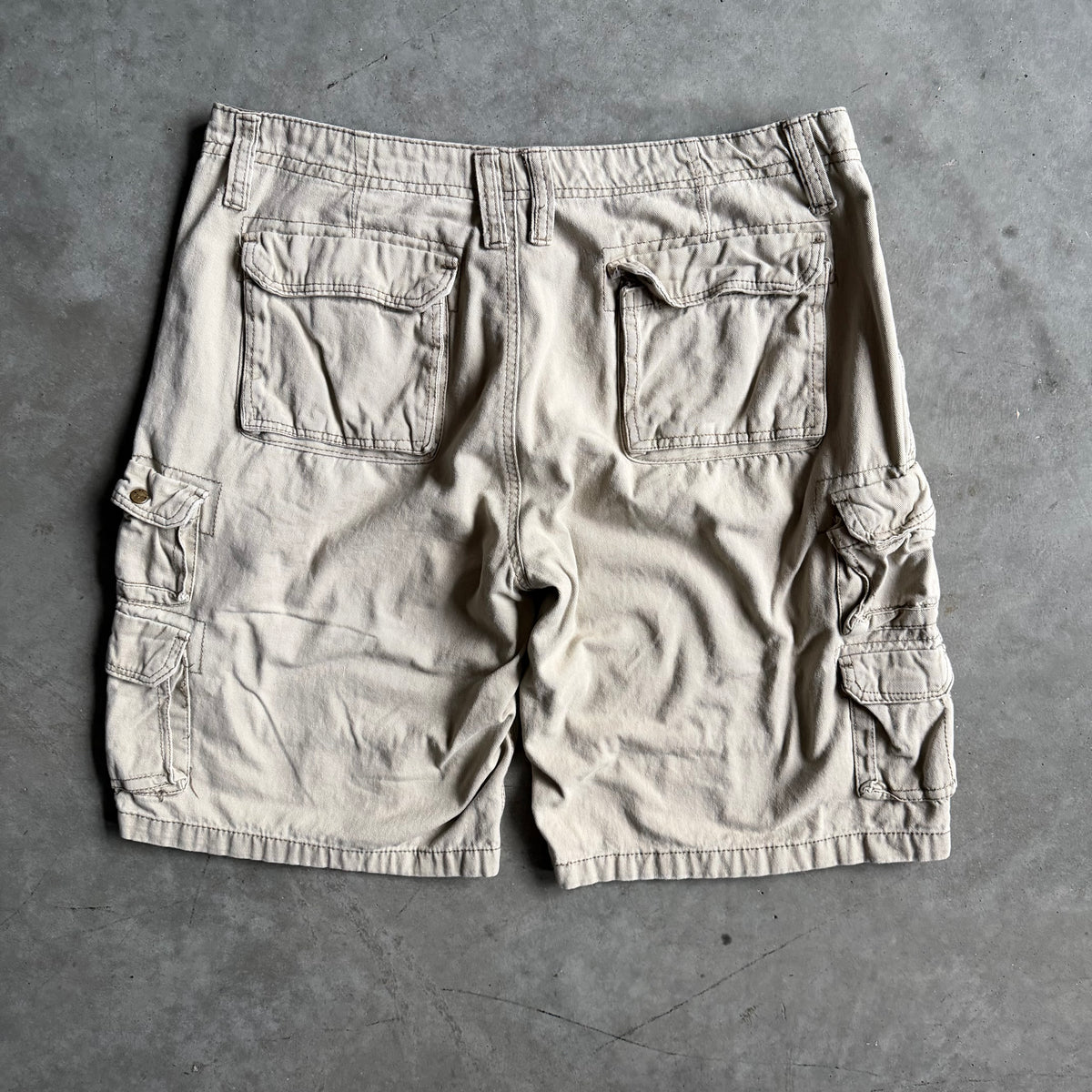 Y2K Plugg Co. khaki Cargo Shorts
