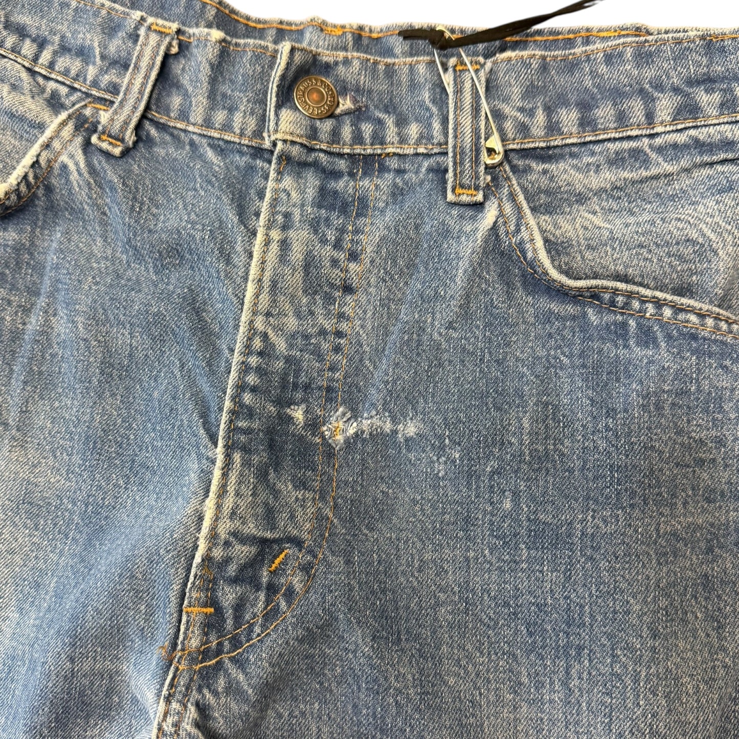 Vintage Levi’s 646 Flare Bell Bottoms Jeans