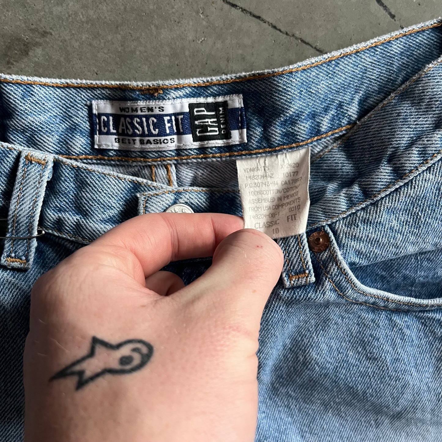 Vintage GAP Women’s Classic Fit Jorts