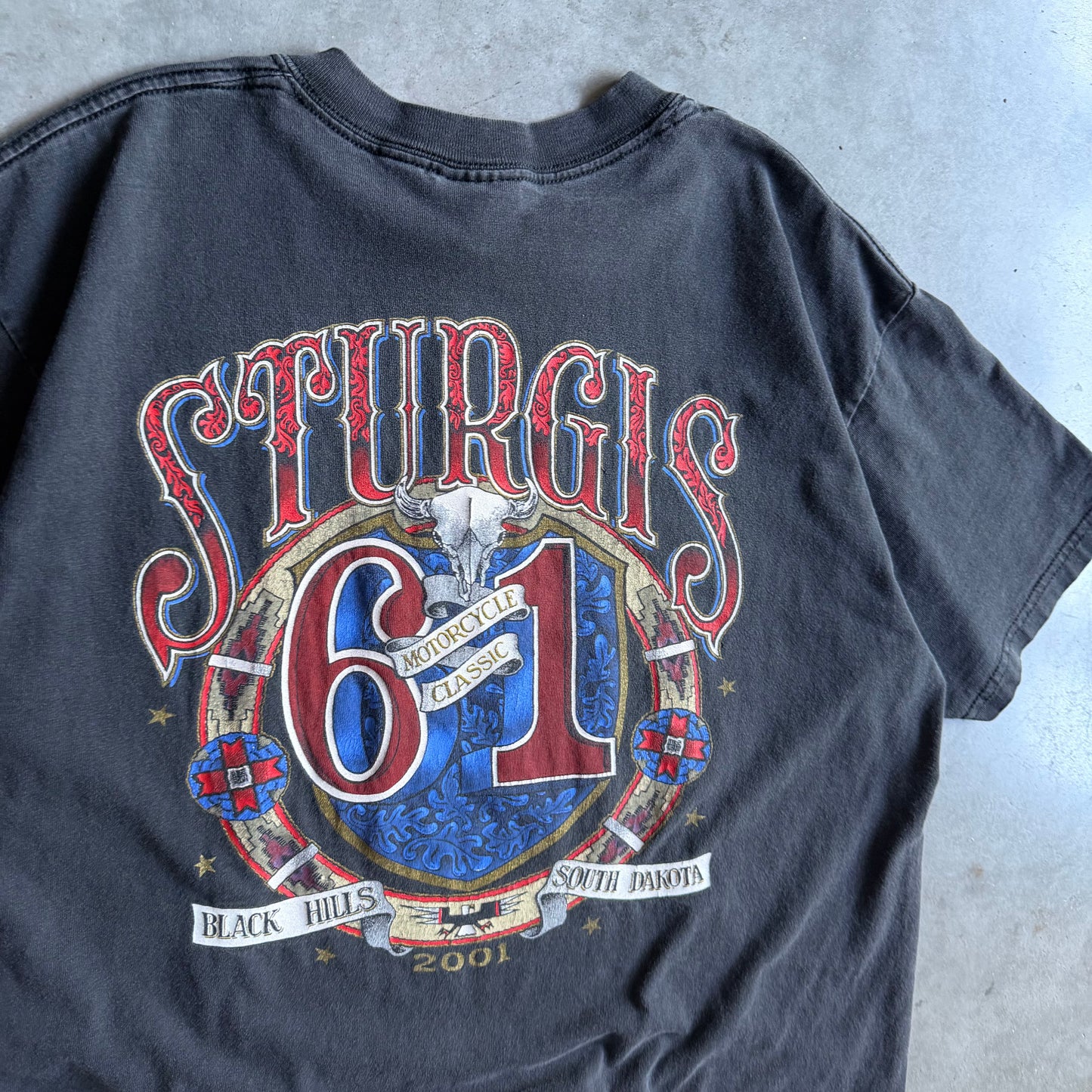 Y2K 2001 Sturgis Black Hills Native Wolf Tee