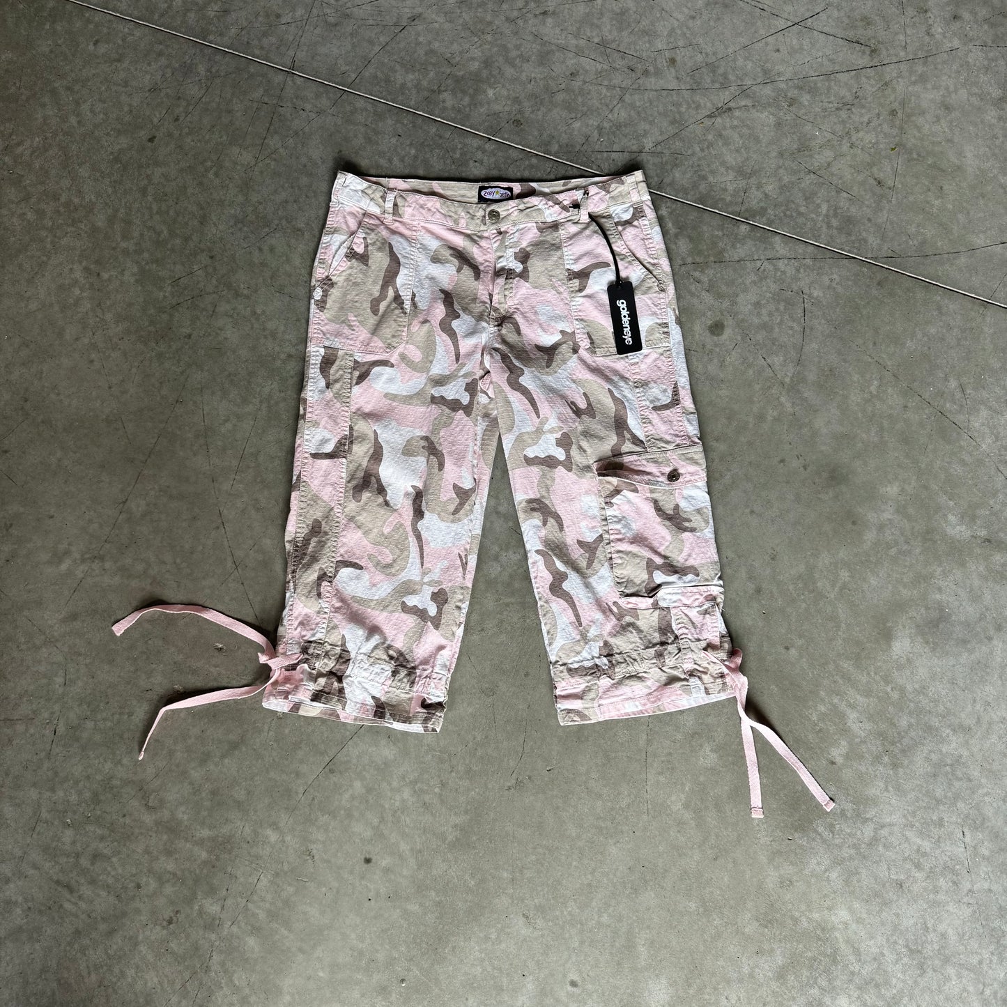 Women’s Y2K Zoey Beth Pink Cargo Utility Capris