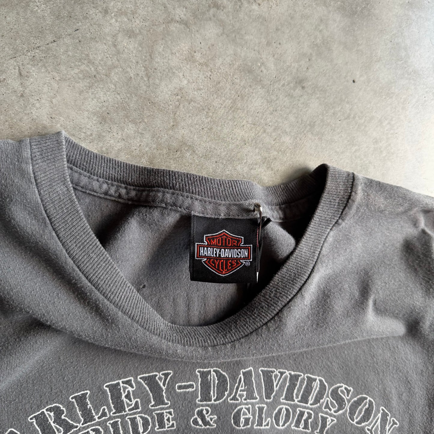 Vintage Harley Davidson “Pride & Glory” Military Motorcycle Tee