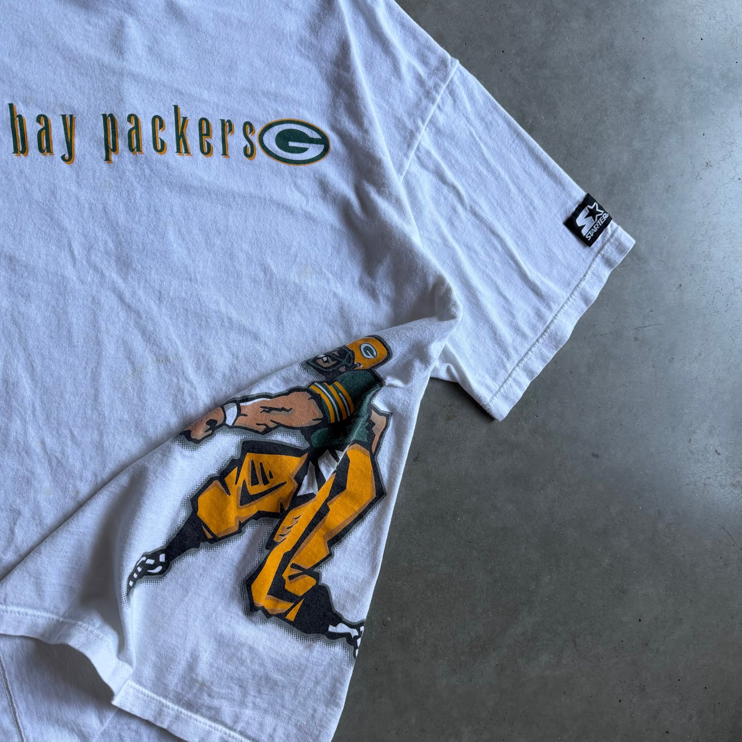 Vintage Starter Green Bay Packers “Mid-Pass” Side Graphic Tee