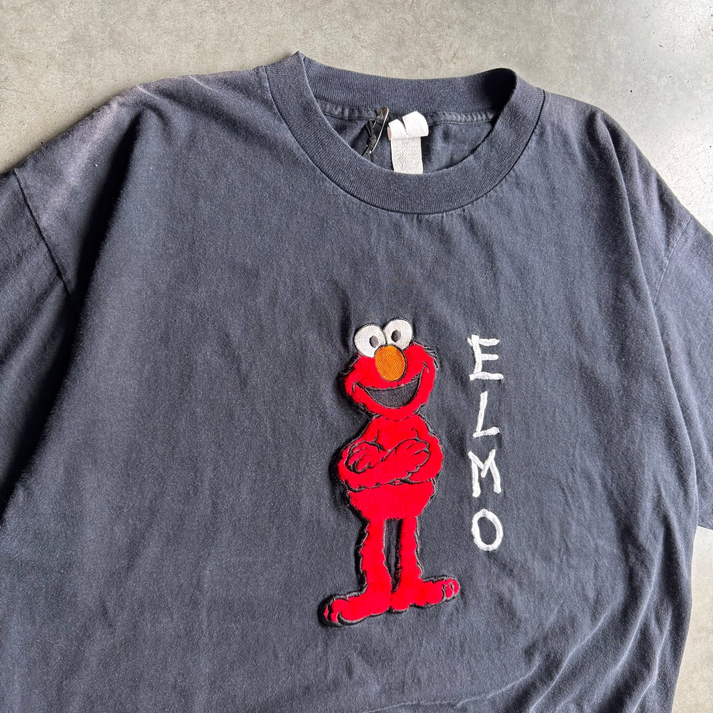 Vintage Elmo The Muppet Textured & Embroidered Tee