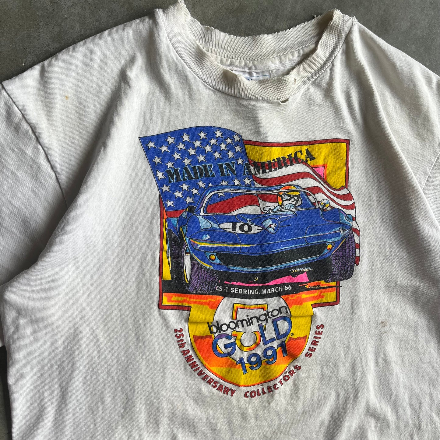 1991 Bloomington Gold Collectors Series Car Tee