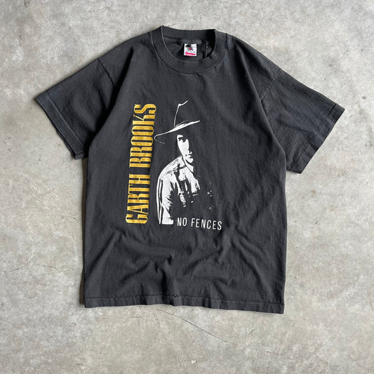 Vintage Garth Brooks ‘No Fences’ Black Tour Tee
