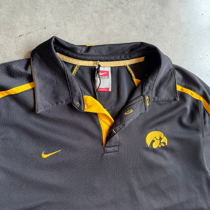 Y2K Nike Teams Hawkeyes Polo