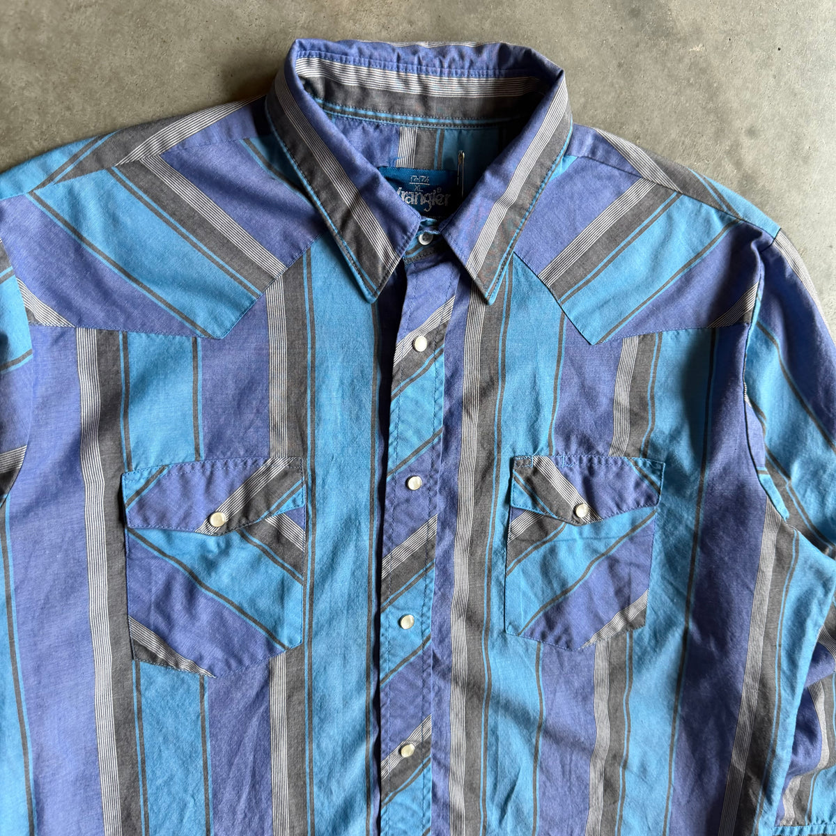 Vintage Wrangler Purple/Blue Vertical Stripe Western Pearl Snap Shirt