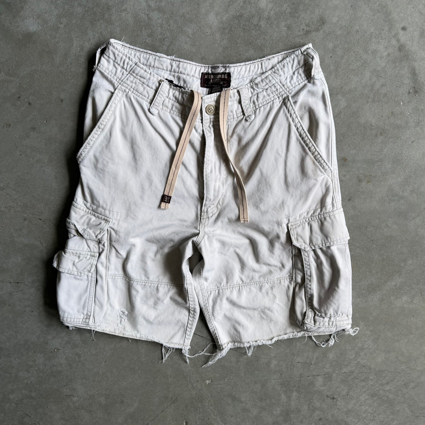 Y2K Abercrombie & Fitch Light Tan Cargo Shorts