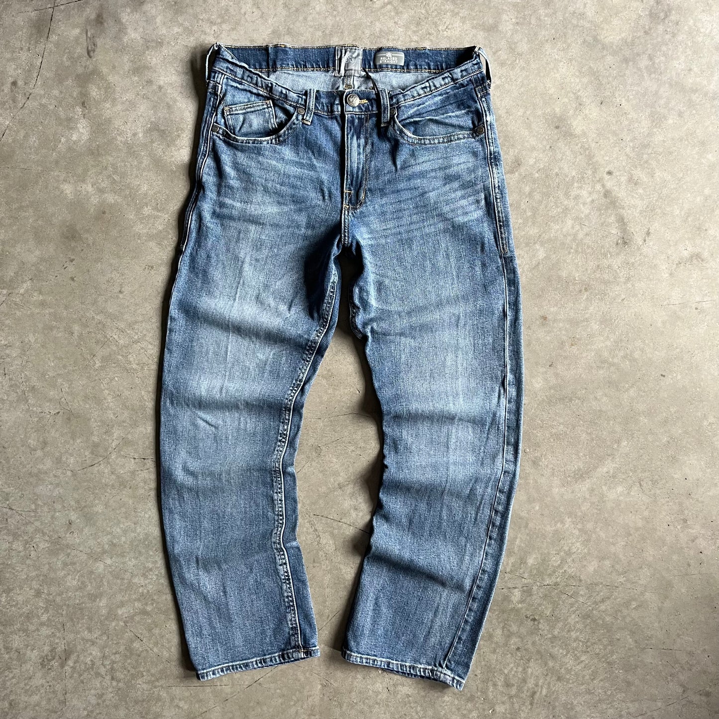 Y2K Rock & Republic Relaxed Straight Fit Blue Wash Jeans