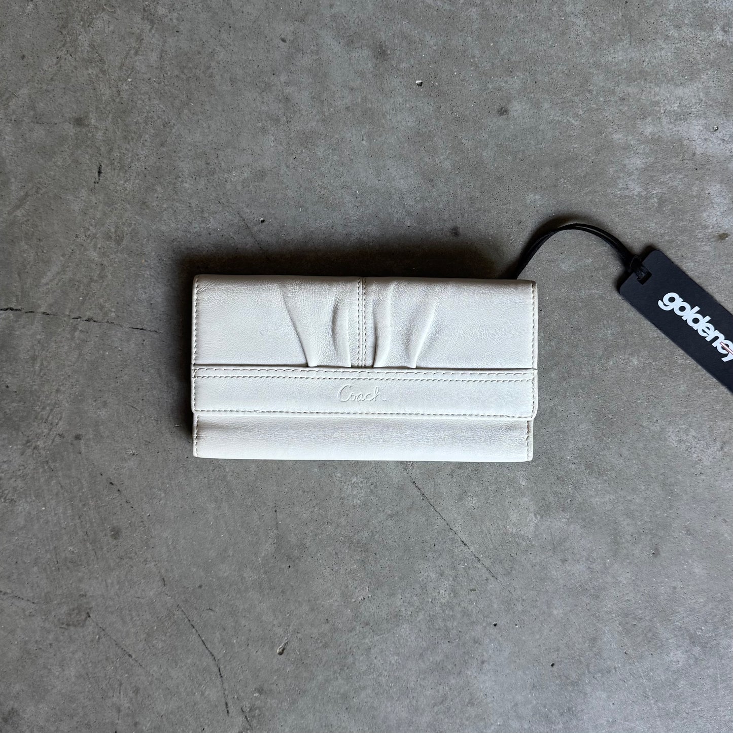 Y2K Coach White Leather Wallet