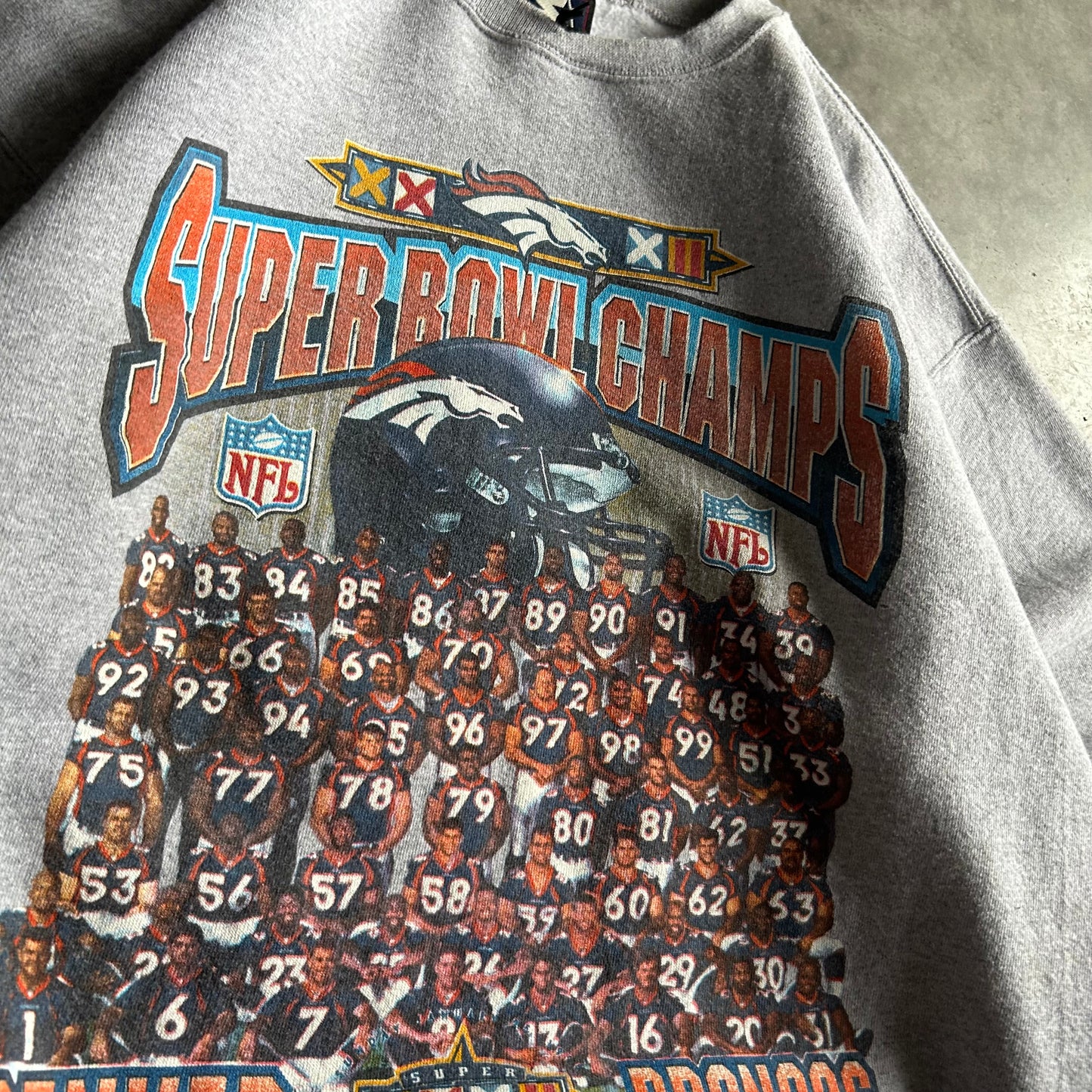 Vintage Denver Broncos Super Bowl 32 Champs Sweatshirt