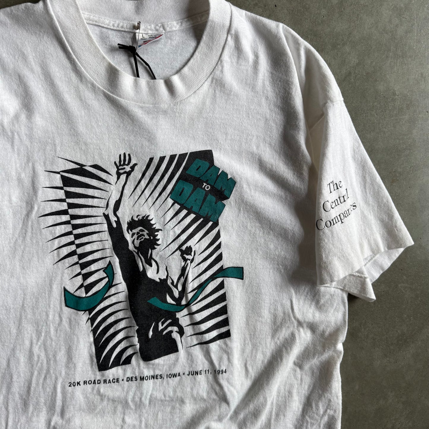 Vintage ‘94 DSM Dam To Dam 20k  Road Race Tee