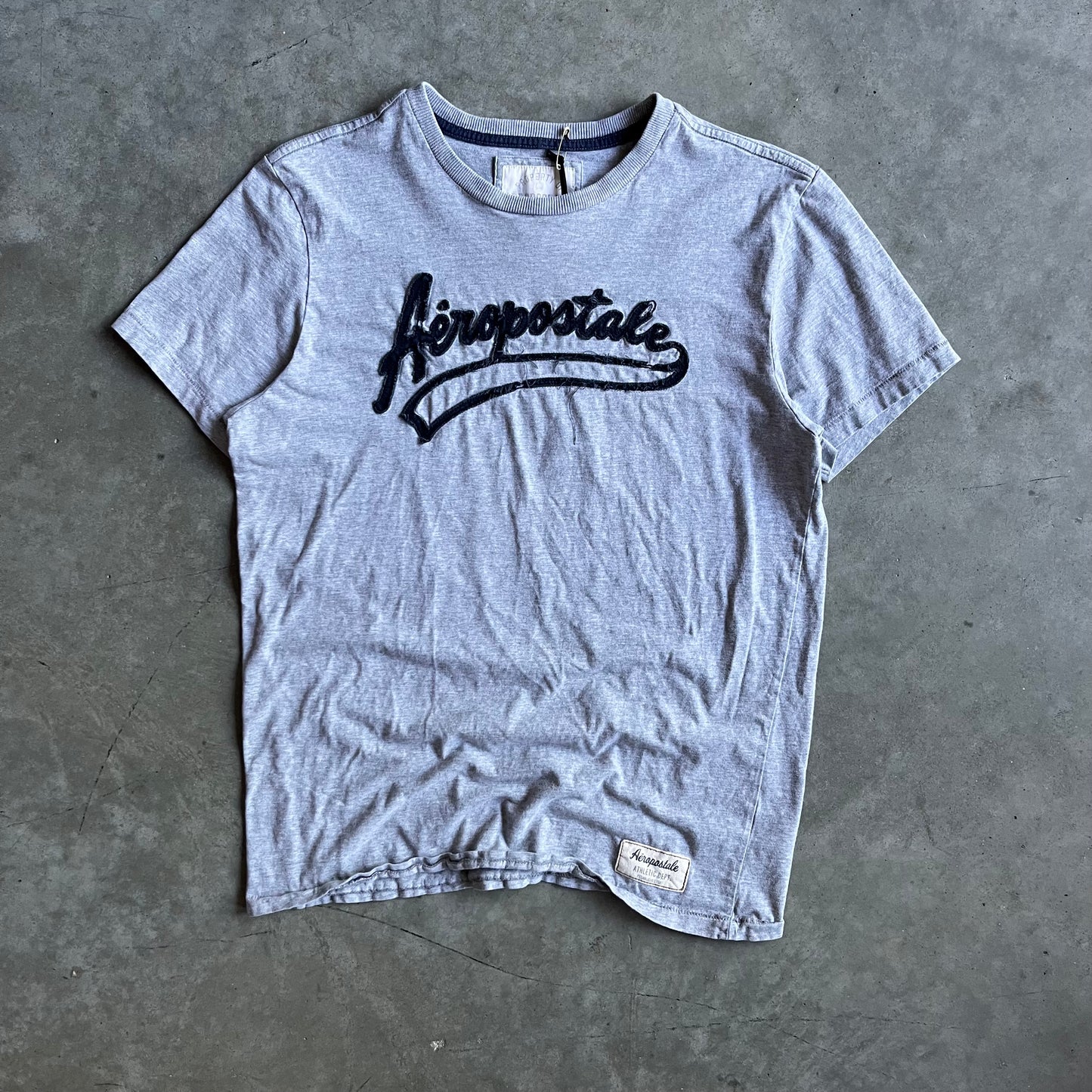 Y2K Aeropostale Navy Embroidered Logo Tee