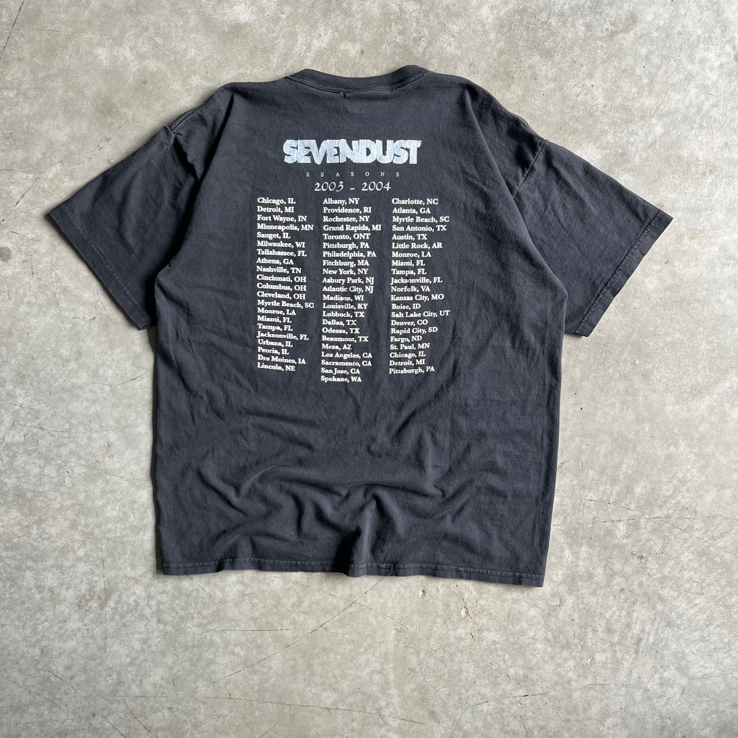 Y2K Sevendust ‘03 “Seasons” Tour Tee