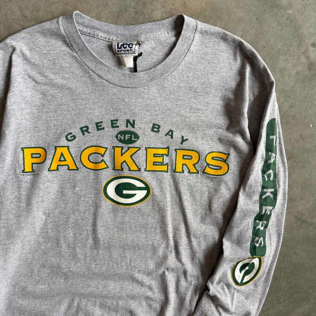 Vintage Green Bay Packers Grey Sleeve Logo L/S Tee