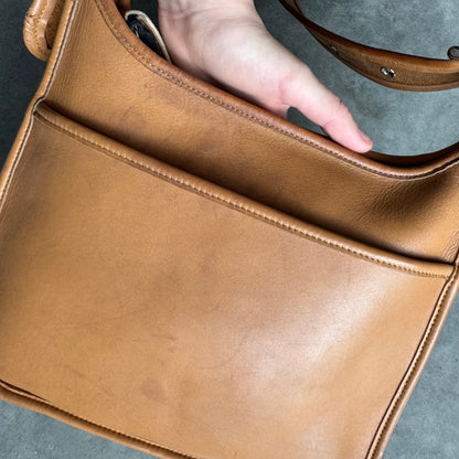 Coach 1999 Camel Legacy Zip Bag