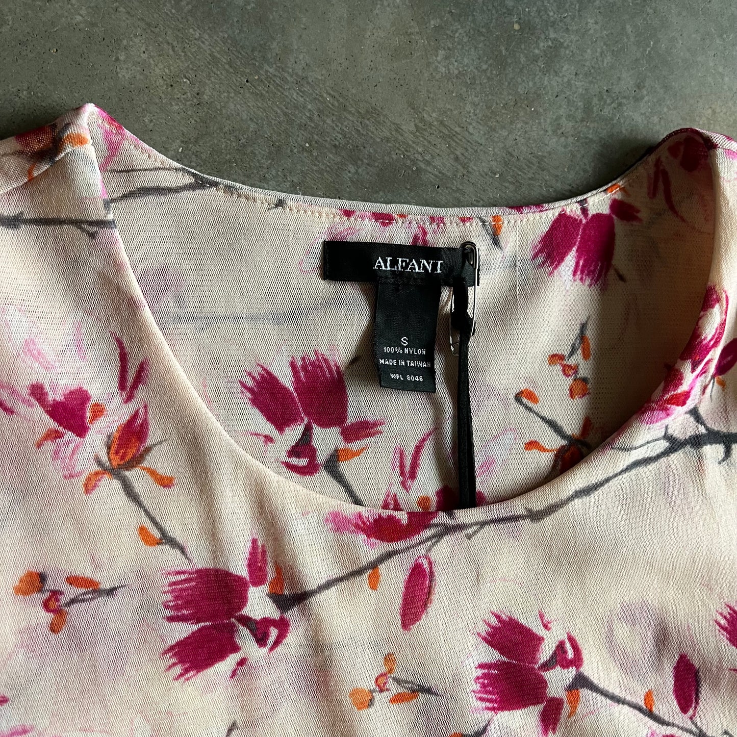 Women’s Y2K Alfani Boho Asymmetric Pink Floral Tank