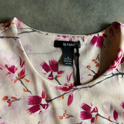 Women’s Y2K Alfani Boho Asymmetric Pink Floral Tank