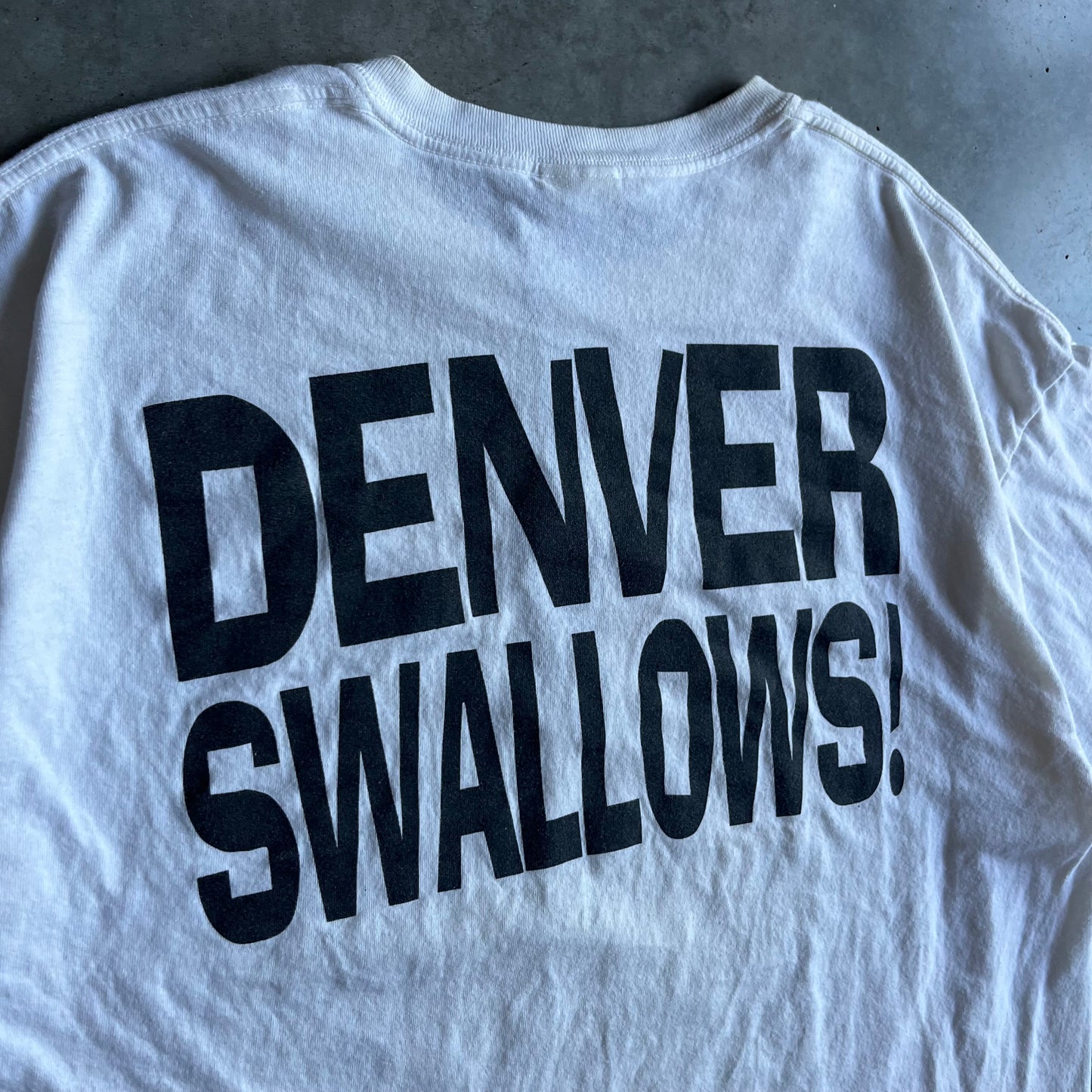 Vintage “Oakland Sucks” NFL Joke Tee