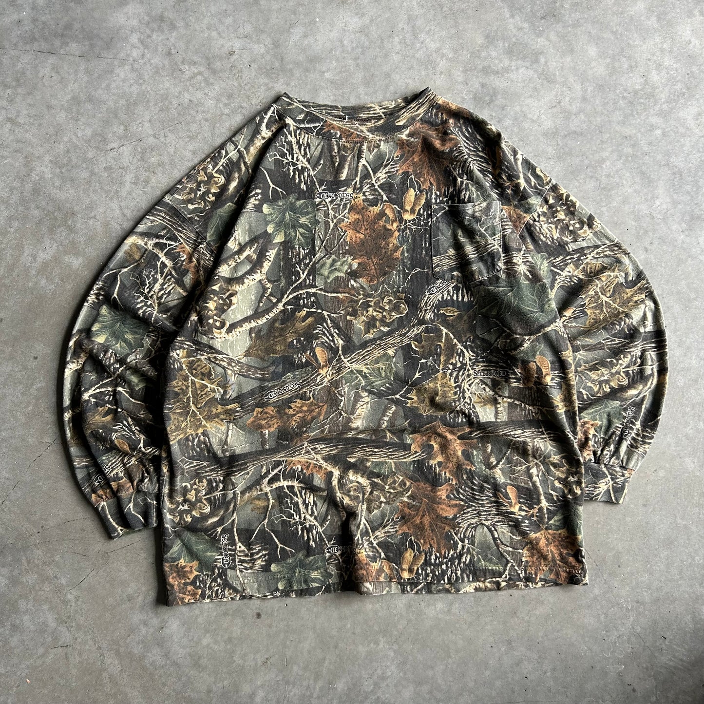 Cabela’s Seclusion 3D Camo Longsleeve Pocket Tee