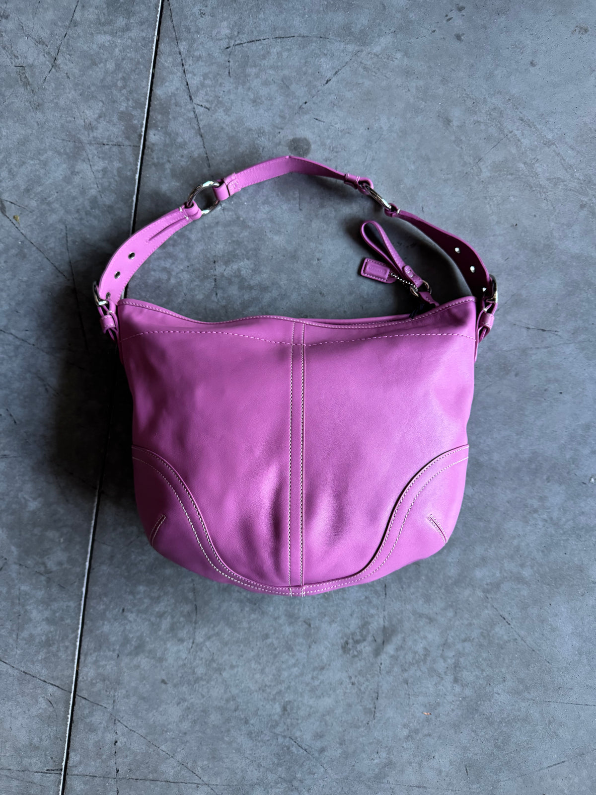Y2K Coach Rare Rasberry Large Hobo Shoulder Bag Mint Condition