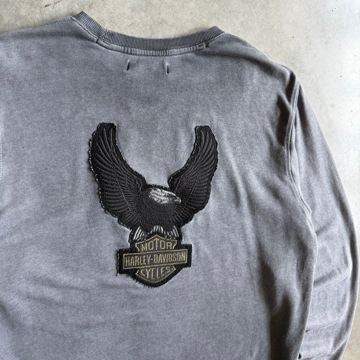 Vintage Harley Davidson Big Eagle Patch Gray Longsleeve