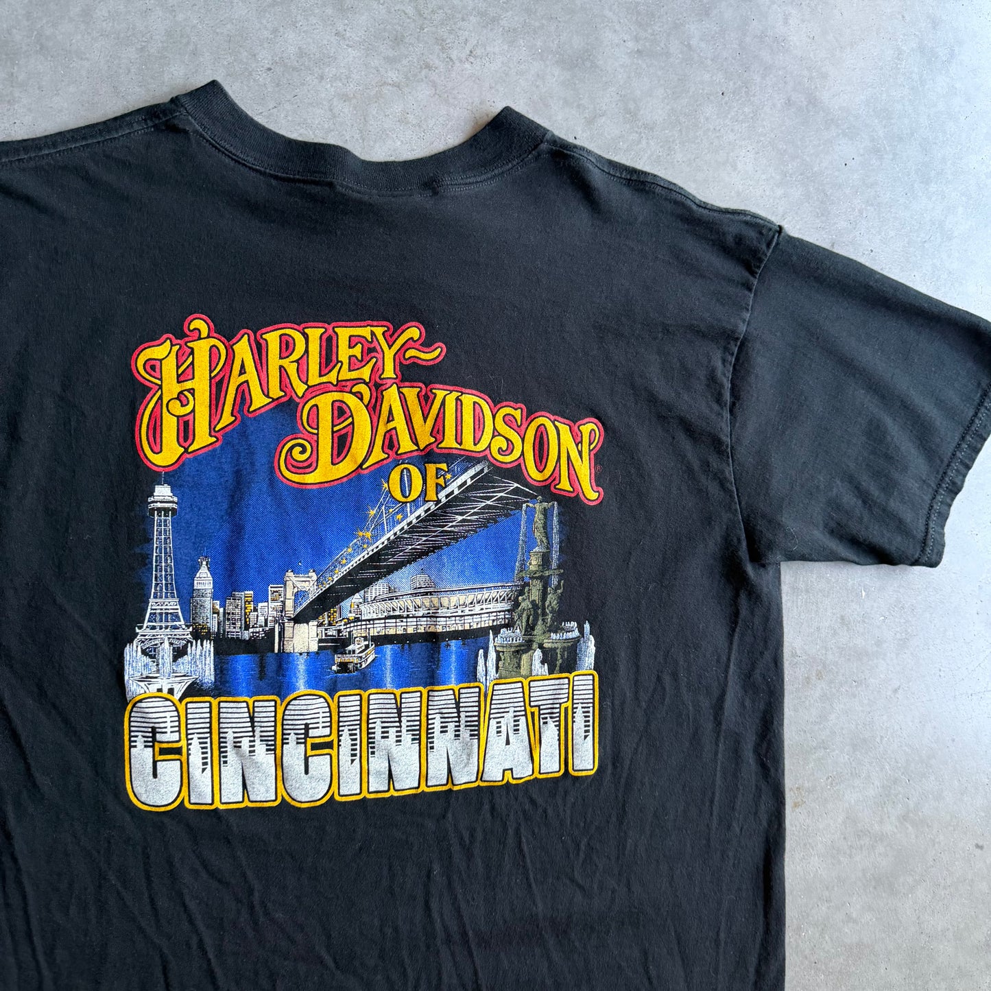 Vintage Cincinnati Harley Davidson Eagle Crest Black Tee